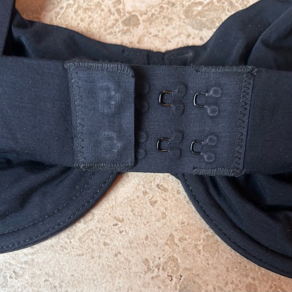 COMMANDO 32DD BRA BLACK - Picture 5 of 5